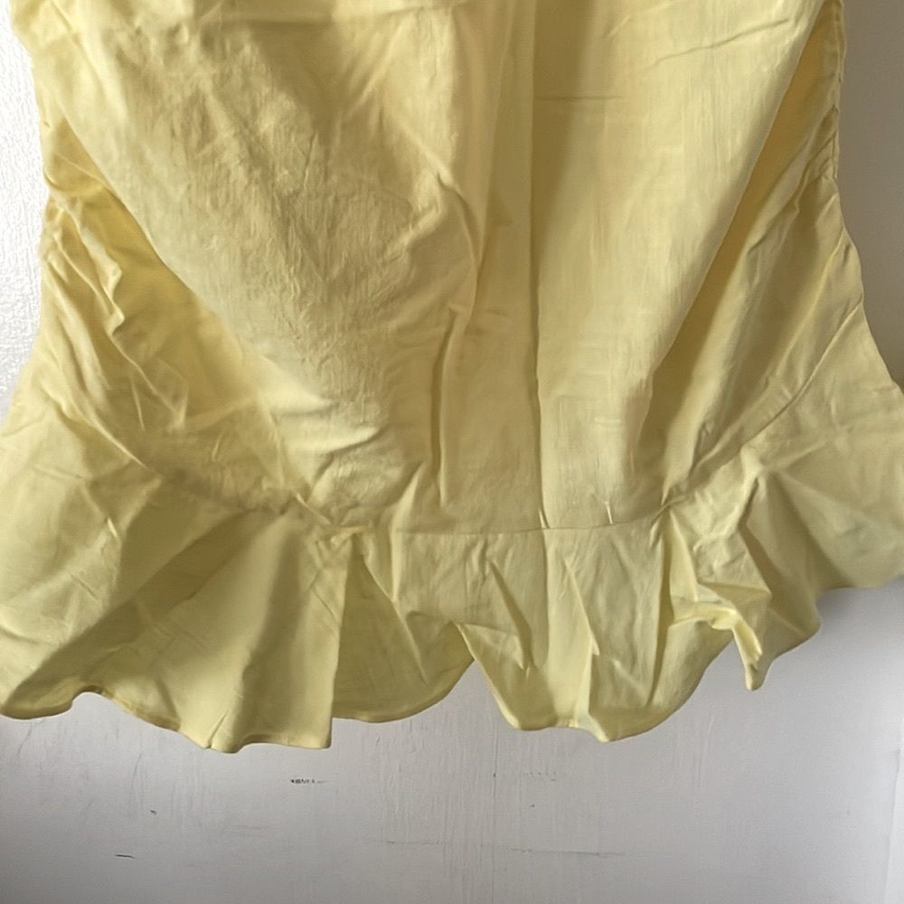 City Sleek Sz L Lots of details in ruched Spring dress nwt! - Picture 6 of 8